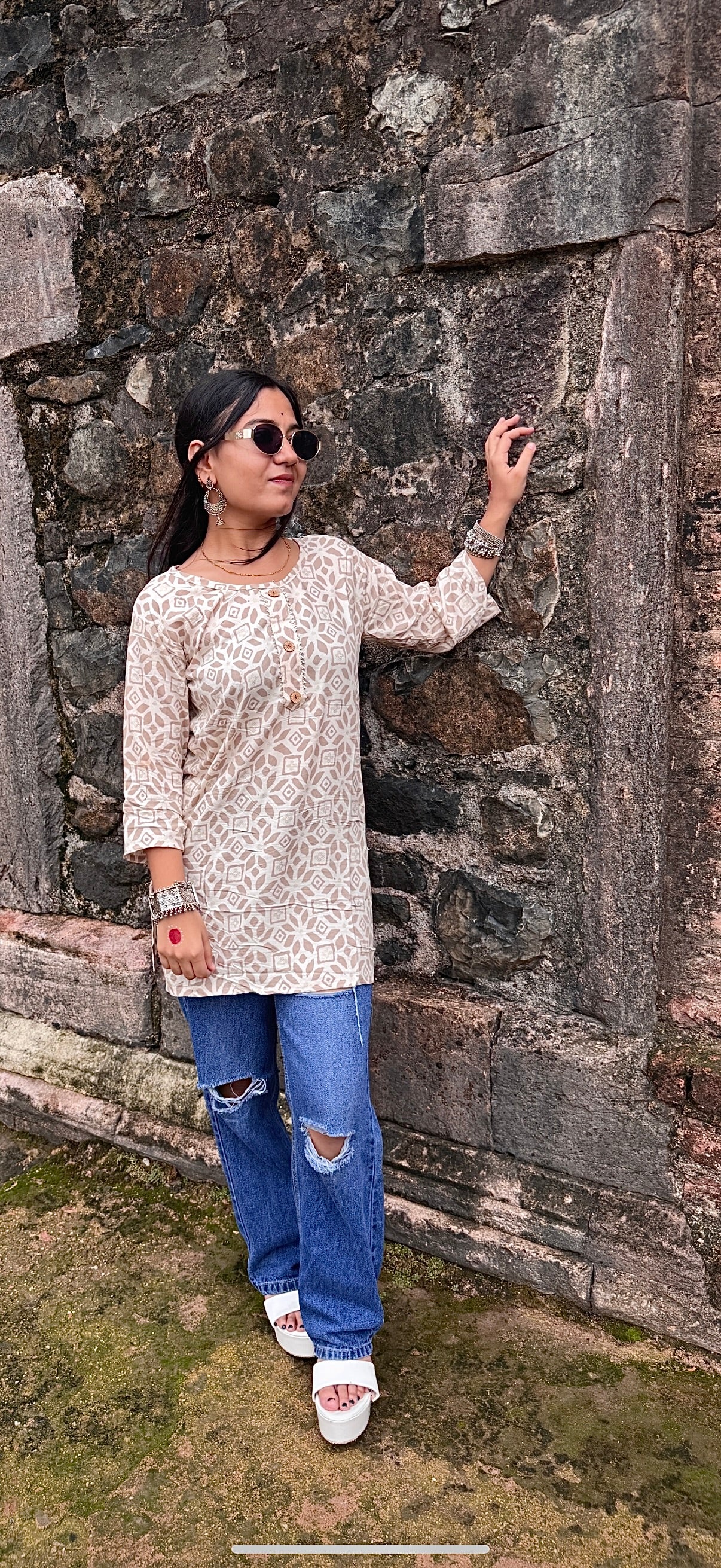 Straight-cut Short Kurti for a relaxed silhouette