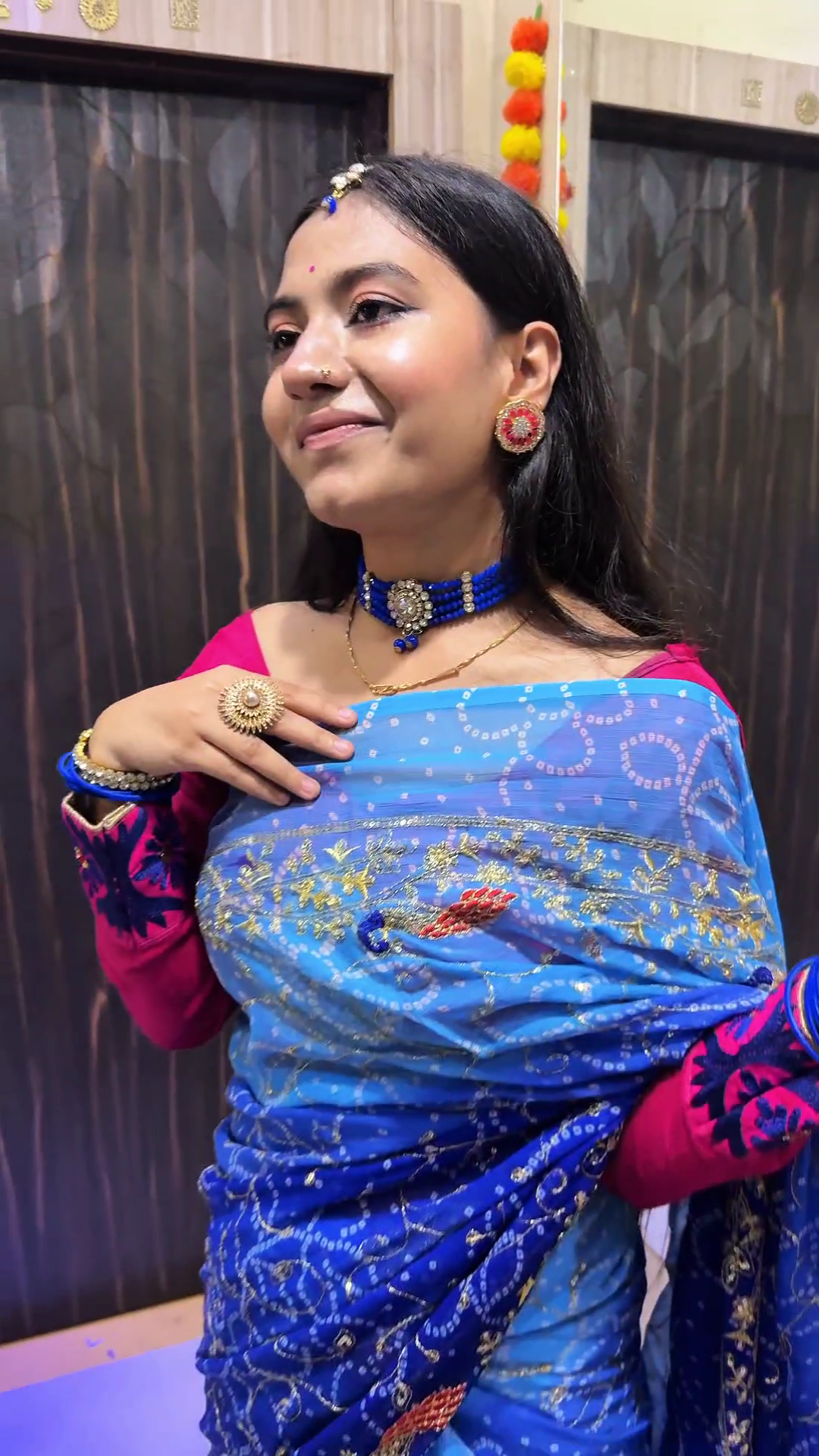 Royal Bandhani Georgette Saree with Golden Embroidery & Contrast Detailing