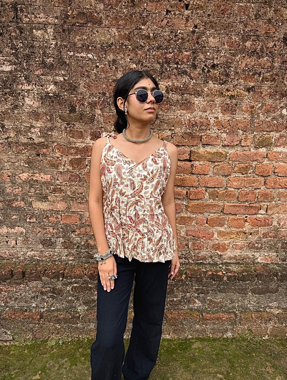 🎀 Adjustable shoulder tie Short Kurti