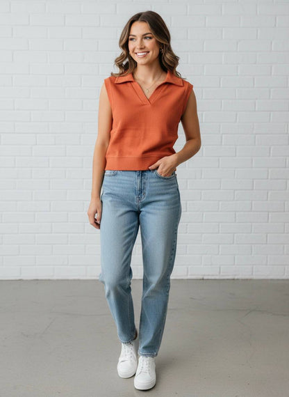 Chic Sleeveless  Collared Top