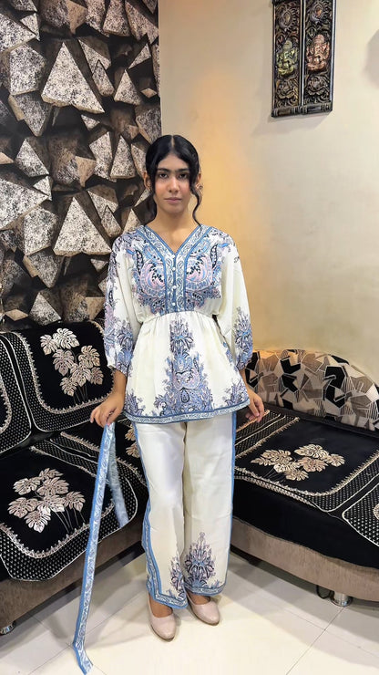 ✨ Royal Bloom Printed Kimono Set – Elegance in Motion