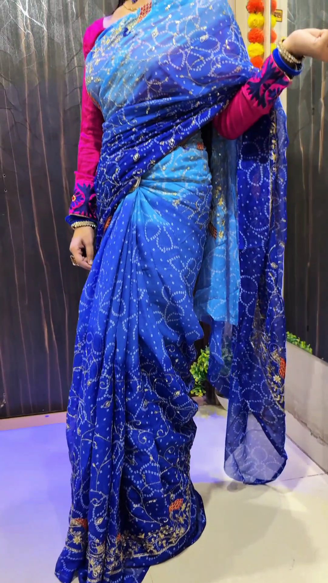 Royal Bandhani Georgette Saree with Golden Embroidery & Contrast Detailing