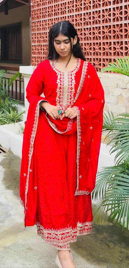 ❤️ Gulzaar Red Embroidered Anarkali Suit