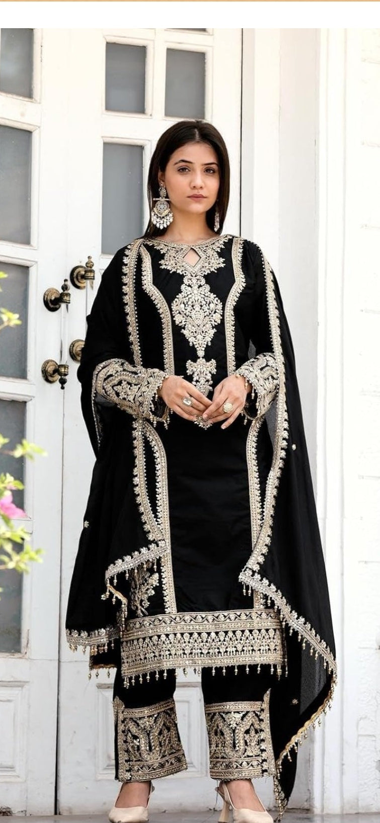 Embroidered Kurta Pant Dupatta Set